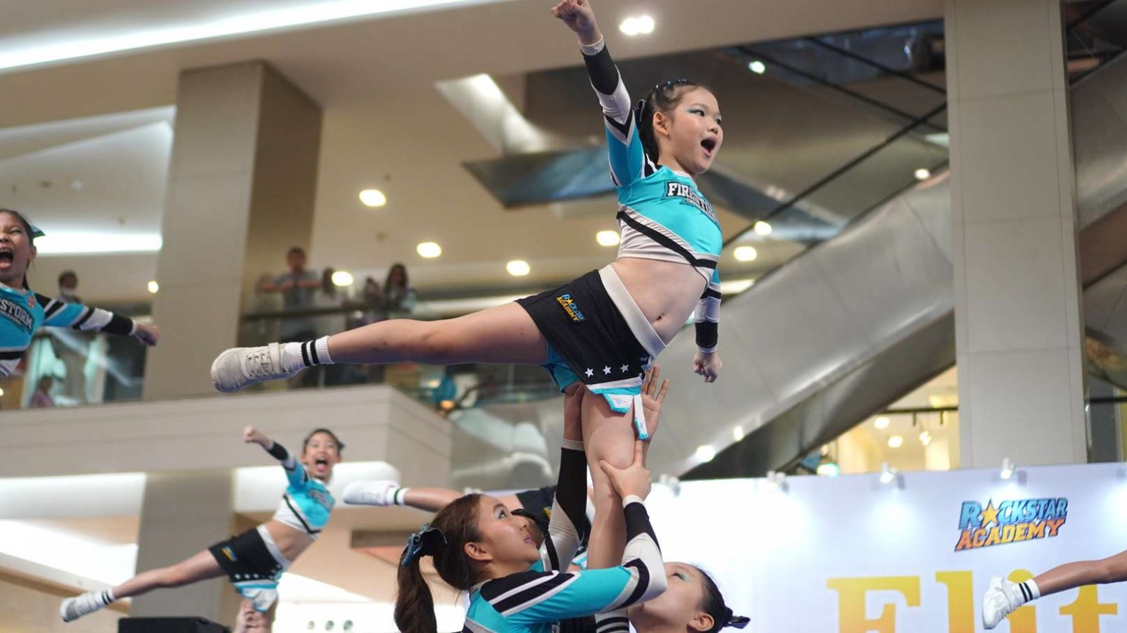 Perfecting the Arabesque in Cheerleading Balance and Technique Tips